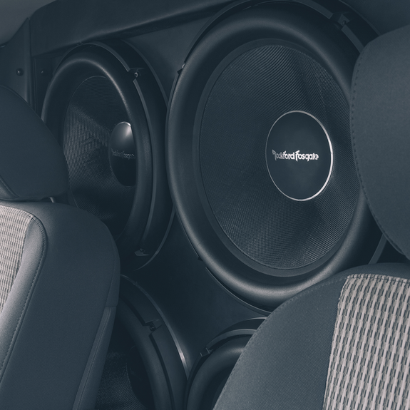 Rockford fosgate 18 inch hot sale subwoofer