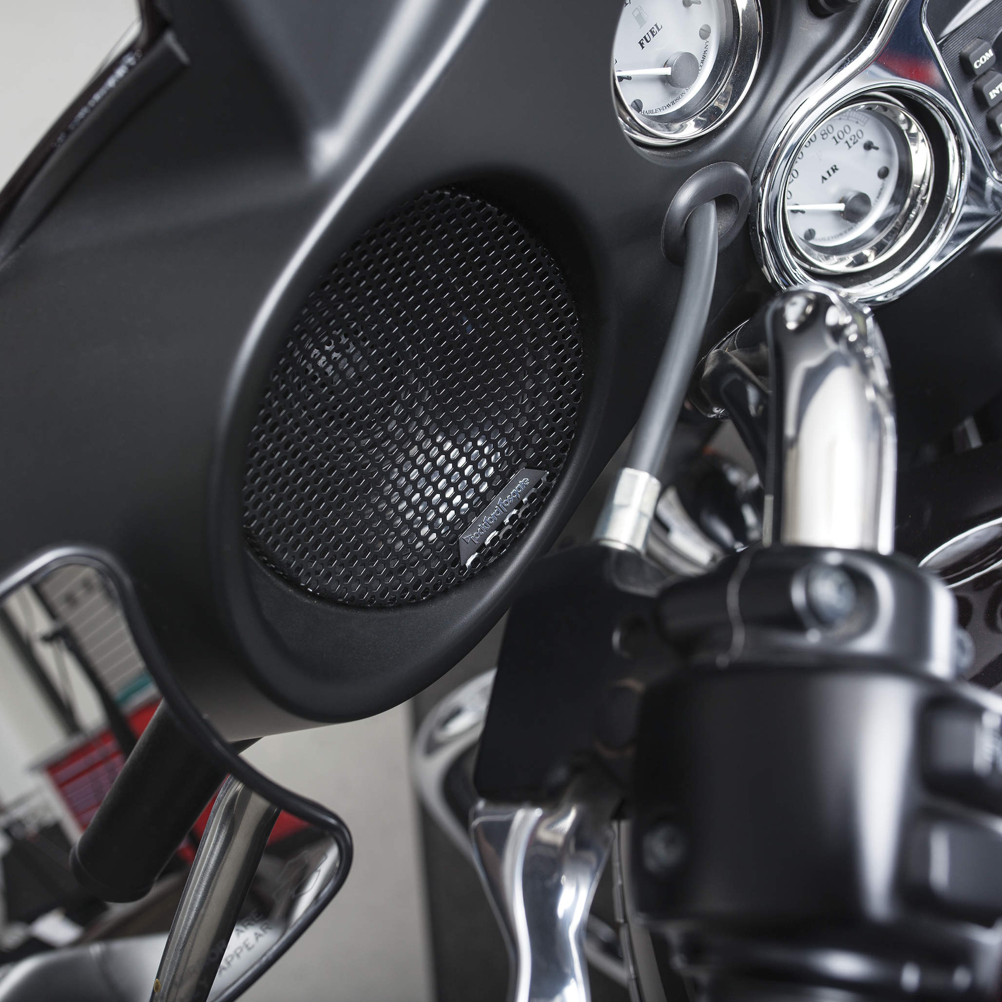 street glide 6.5 speakers