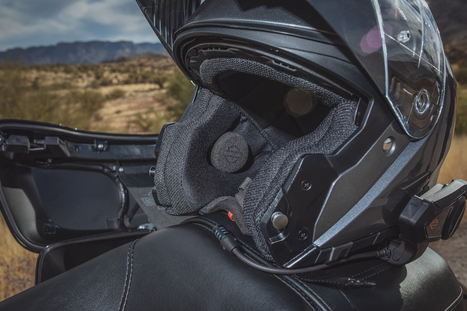 Harley davidson discount helmet intercom system