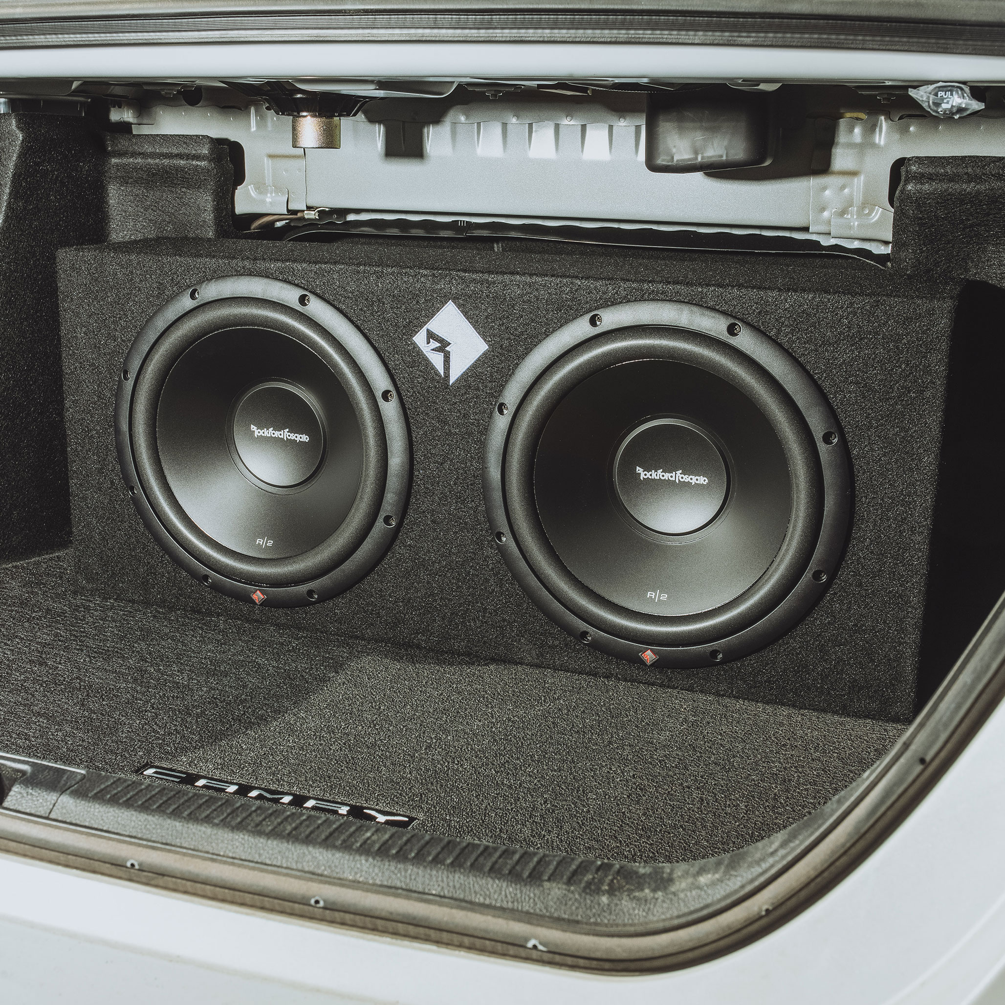 rockford fosgate all in one subwoofer