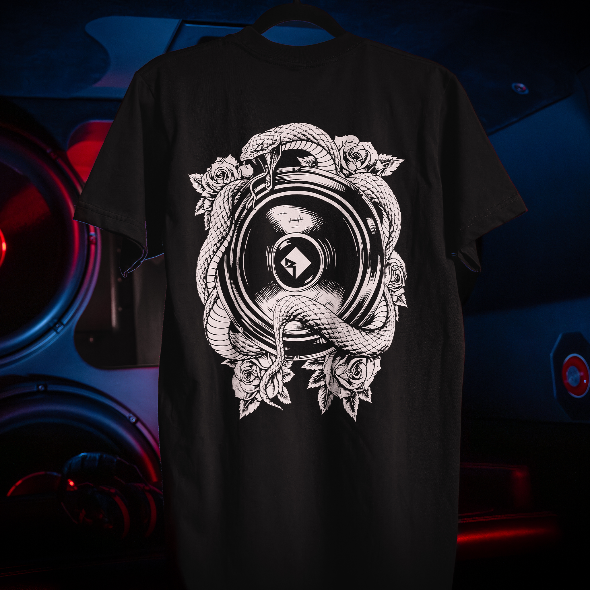 ★25SS新作★OPENING PROJECT★303 Logo T Shirt Black T-Shirt w/ Snake: XL | Rockford Fosgate ®