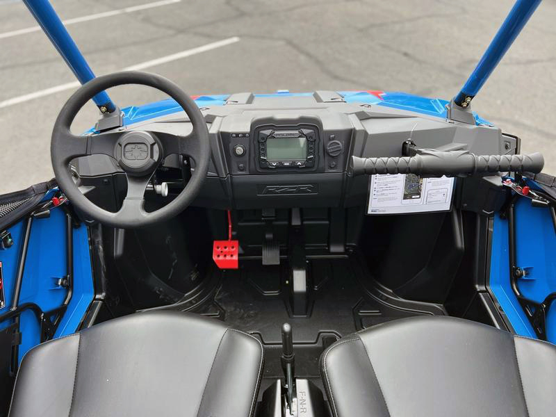 RZR 200 EFI 2023